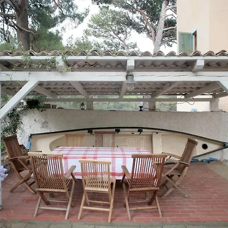 Beautiful On A Small Island Villa *