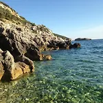 Beautiful On A Small Island Вилла *